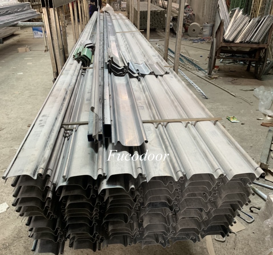 Cửa cuốn thép, Cửa cuốn siêu trường rộng 12 m, Cửa cuốn siêu trường Hưng Yên, Cửa cuốn siêu trường 1,2ly