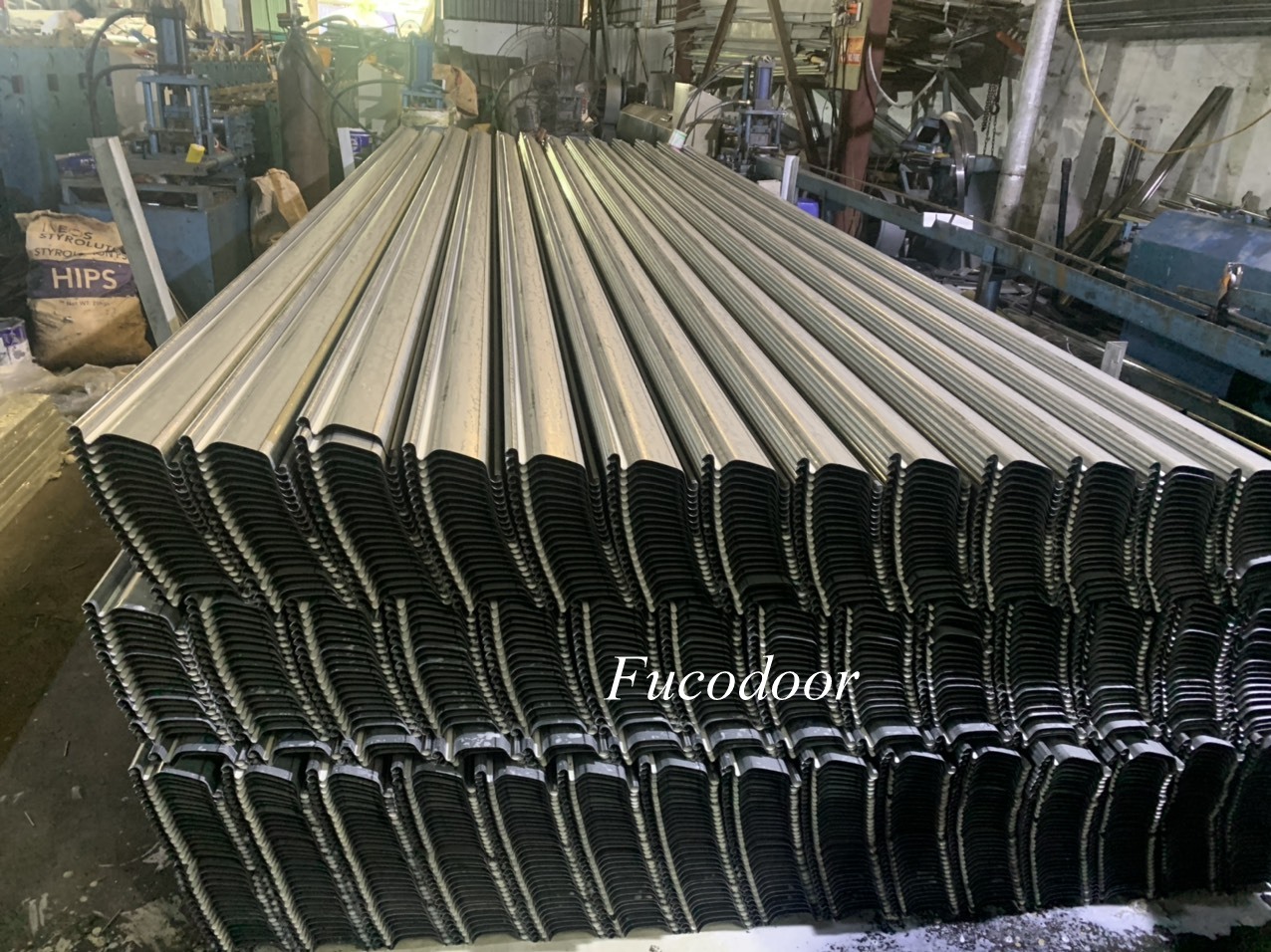 Cửa cuốn nhà xưởng, cửa cuốn siêu trường, Cửa cuốn Nhà Xưởng