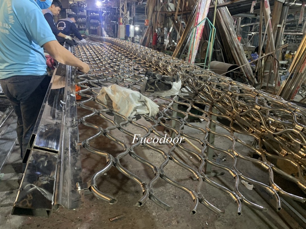 Cửa cuốn Mắt lưới inox Fuco, Cửa cuốn Mắt lưới inox Fucodoor, Cửa cuốn Mắt lưới Fucodoor