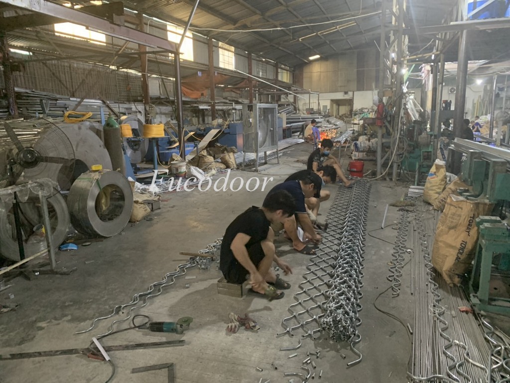 Cửa cuốn Mắt Võng INOX Hà Nội, Cửa cuốn lưới inox, cửa cuốn mắt võng inox tại Quảng Ninh 
