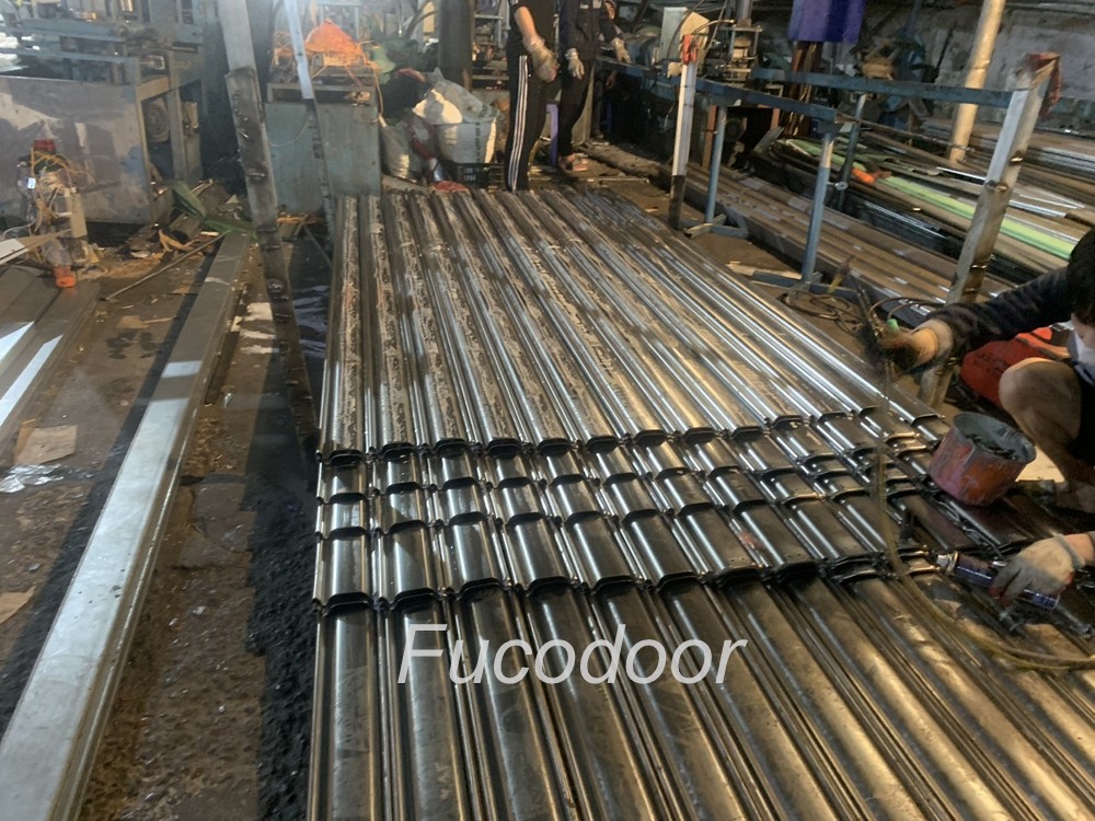 Cửa cuốn Nhà Xưởng, Báo giá cửa cuốn nhà xưởng, Báo giá cửa cuốn nhà xưởng INOX 304, Báo giá cửa cuốn nhà xưởng tại Sơn La