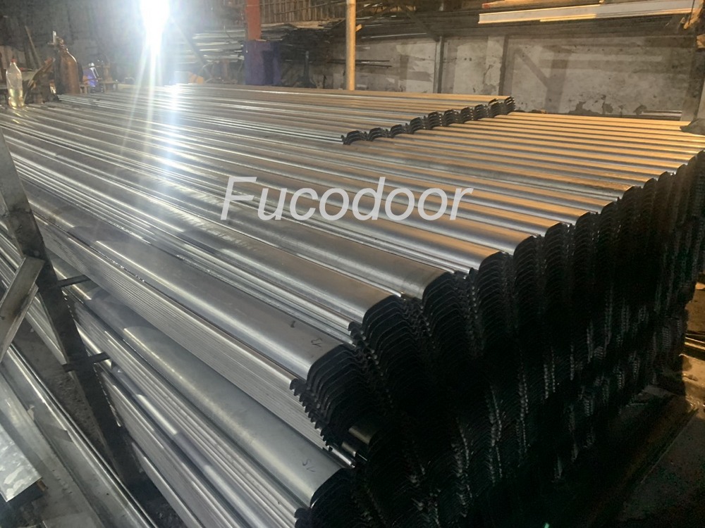 Cửa cuốn siêu trường nhà xưởng tại Quảng Ngãi