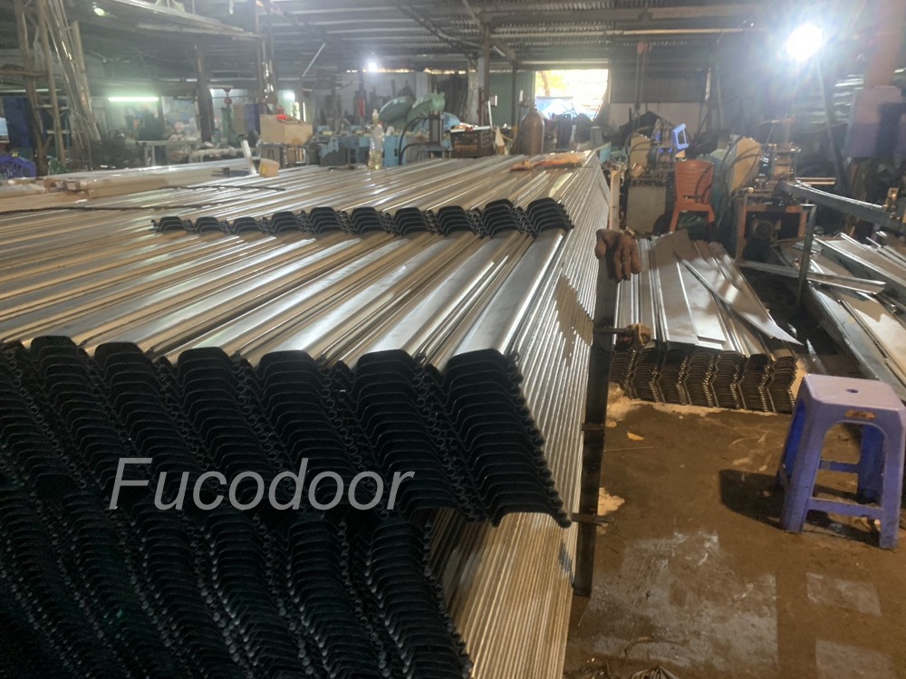Cửa cuốn siêu trường nhà xưởng tại Quảng Ngãi
