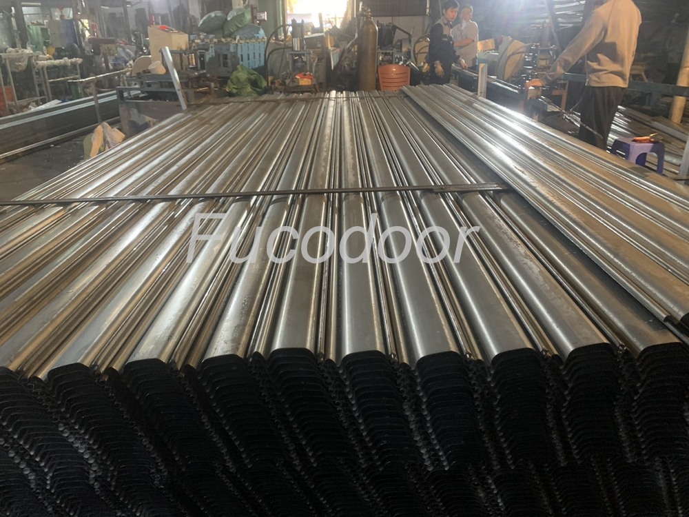 Cửa cuốn siêu trường ST100 tại Thái Bình