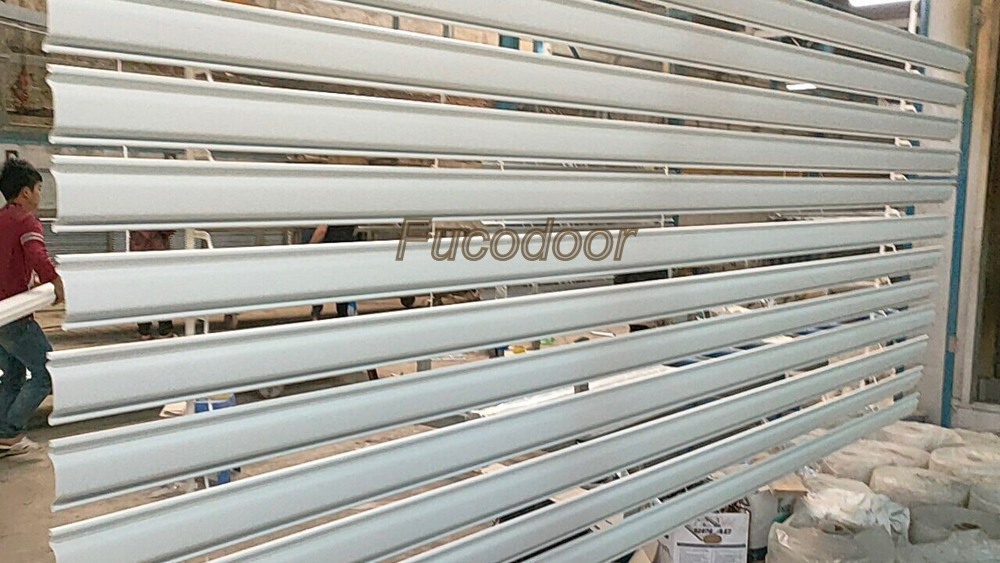 Cửa cuốn nhà công nghiệp tại Hưng Yên, Cửa cuốn thép, Cửa cuốn siêu trường rộng 12 m, Cửa cuốn siêu trường Hưng Yên
