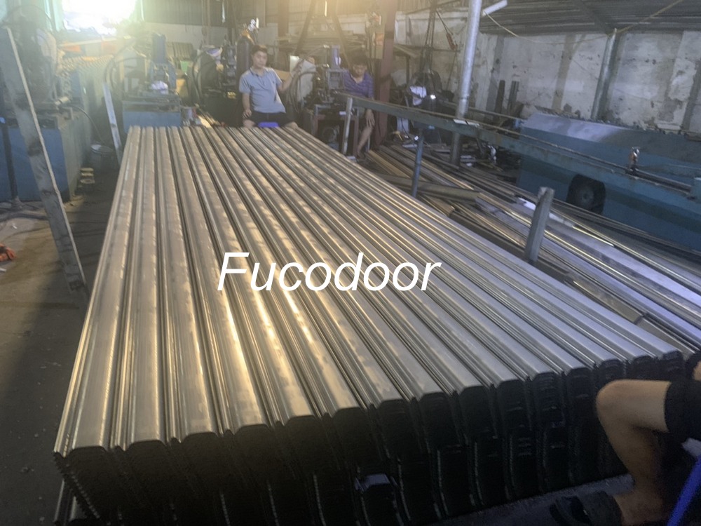 Báo giá cửa cuốn nhà xưởng, Cửa cuốn siêu trường, Báo giá cửa cuốn Siêu Trường 
