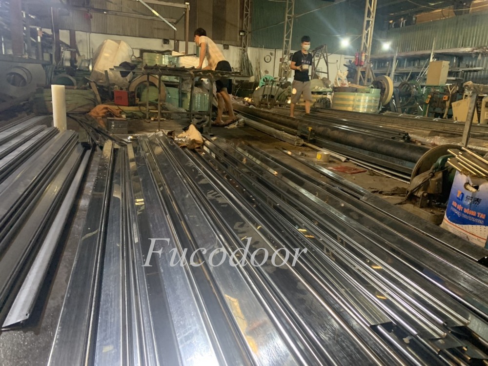 Báo giá cửa cuốn nhà xưởng, Cửa cuốn siêu trường inox tại Vĩnh Phúc