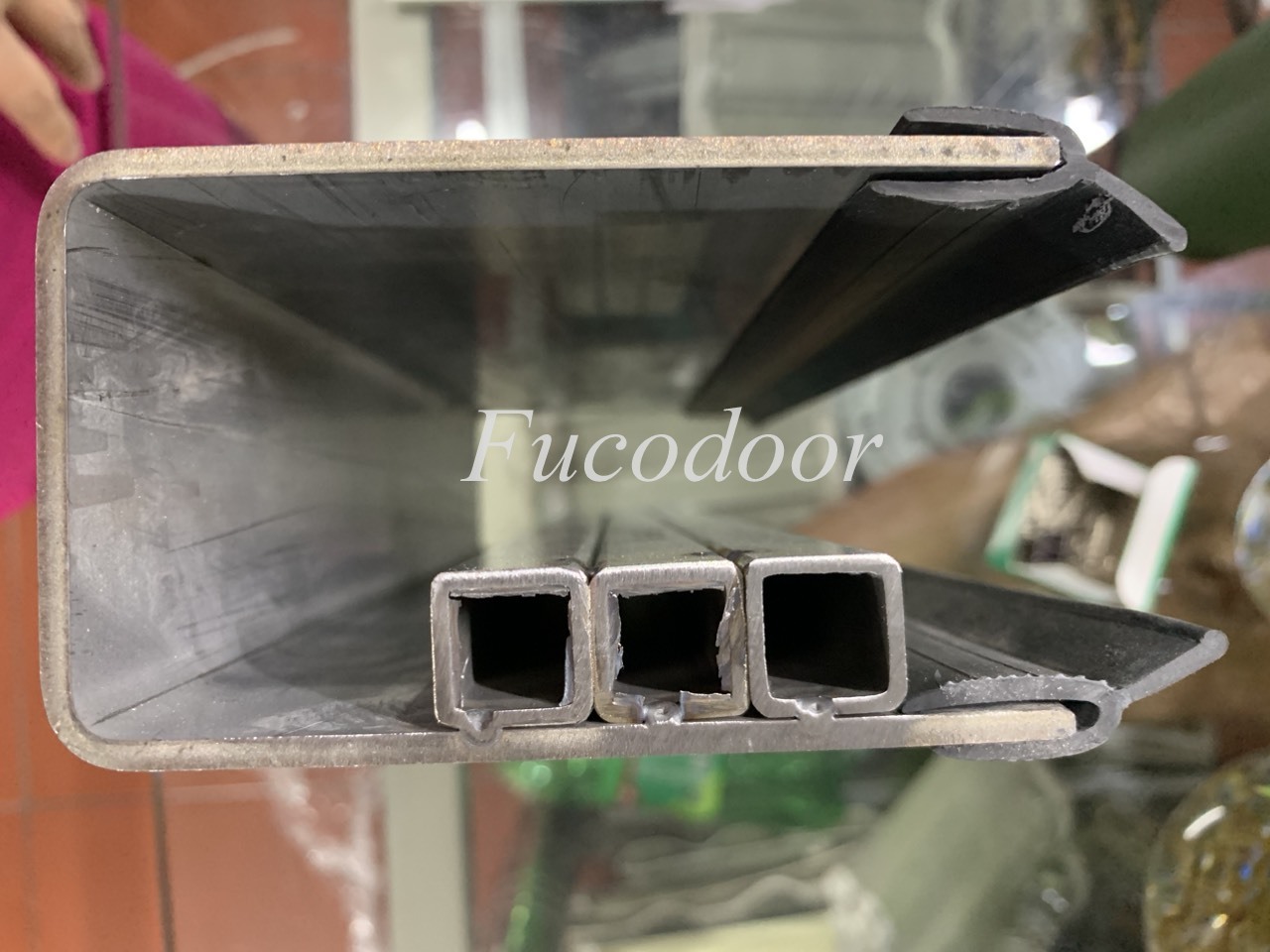 Báo giá cửa cuốn siêu trường INOX