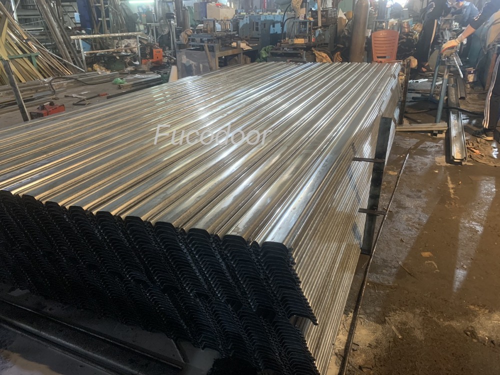 giá cửa cuốn nhà xưởng, Cửa cuốn siêu trường, Siêu Trường tại Quảng Ninh
