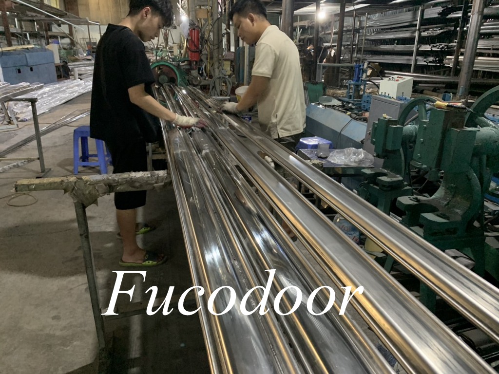 Báo giá cửa cuốn nhà xưởng, Cửa cuốn siêu trường  tại Hà Tĩnh, Cửa cuốn Siêu Trường INOX dầy 1.2ly,  Báo giá cửa cuốn Siêu Trường 2024
