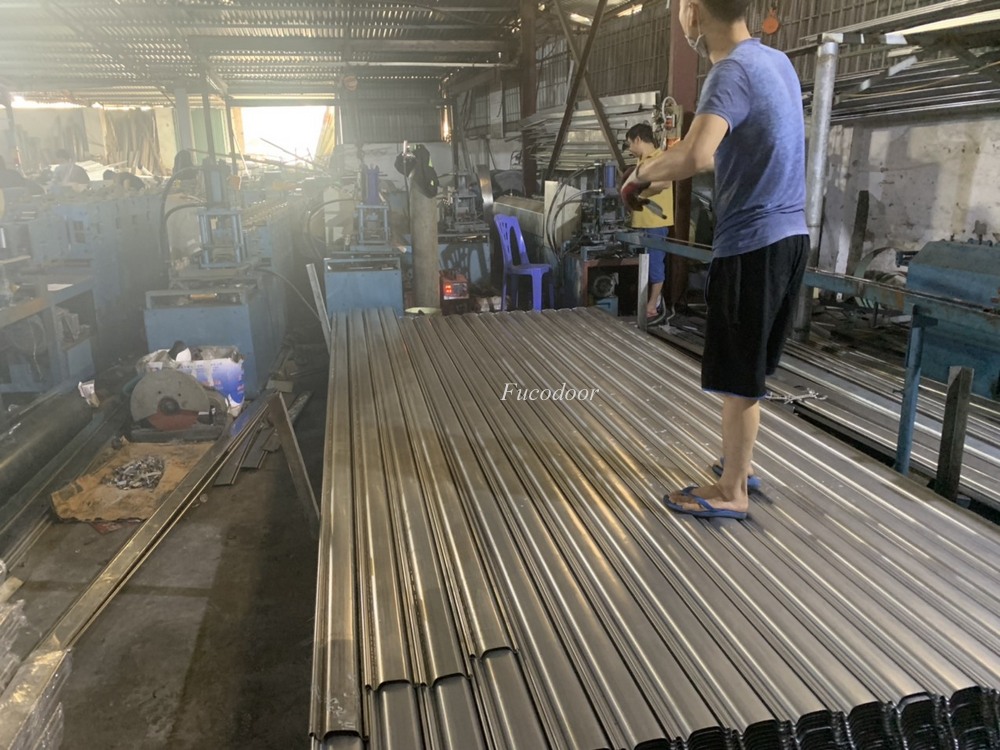 Báo giá cửa cuốn Siêu Trường 2024, Cửa cuốn siêu trường nhà xưởng, Cửa cuốn nhà công nghiệp tại Quảng Ninh