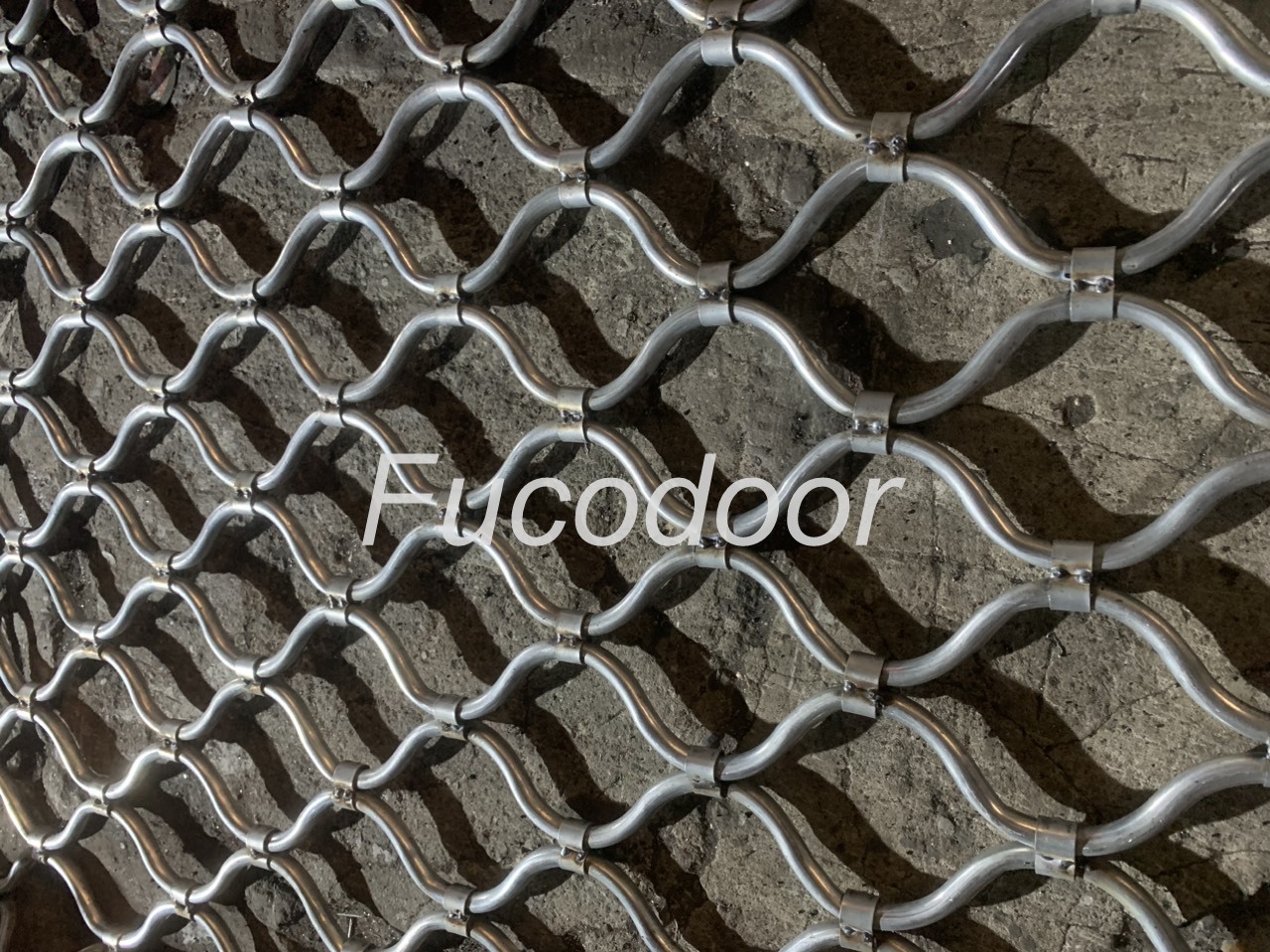 Cửa cuốn Mắt lưới sơn tĩnh điện  tại Nam Định
