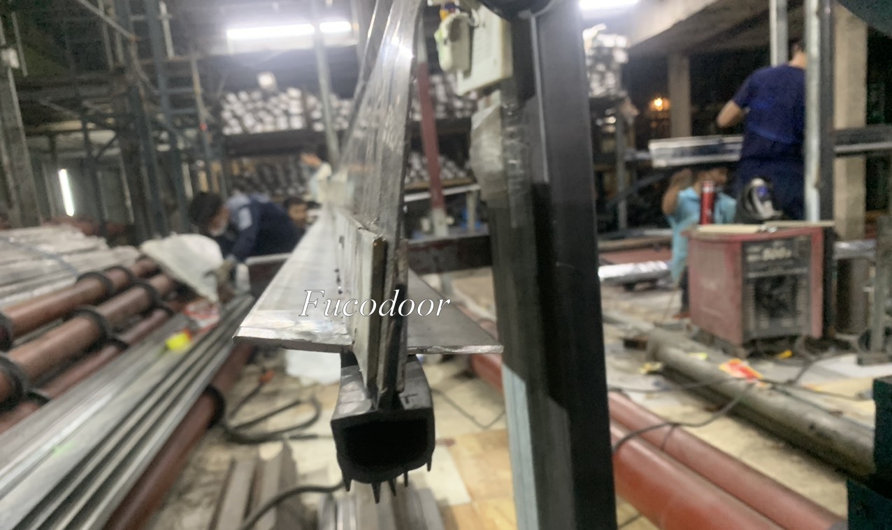 Báo giá cửa cuốn nhà xưởng, Cửa cuốn siêu trường 1,2ly, Cửa cuốn Siêu Trường INOX  tại Nghệ An