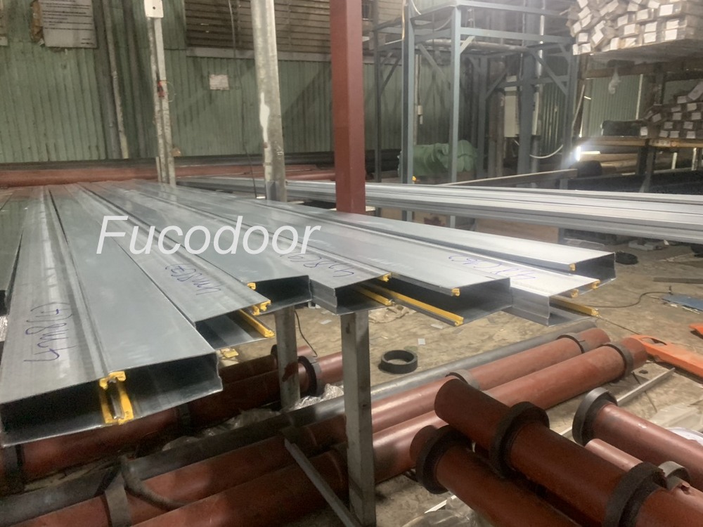 Cửa cuốn siêu trường sơn tĩnh điện, Cửa cuốn siêu trường inox, cửa cuốn siêu trường