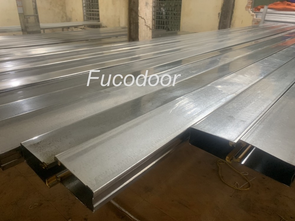 Cửa cuốn siêu trường ST100 tại Quảng Ninh
