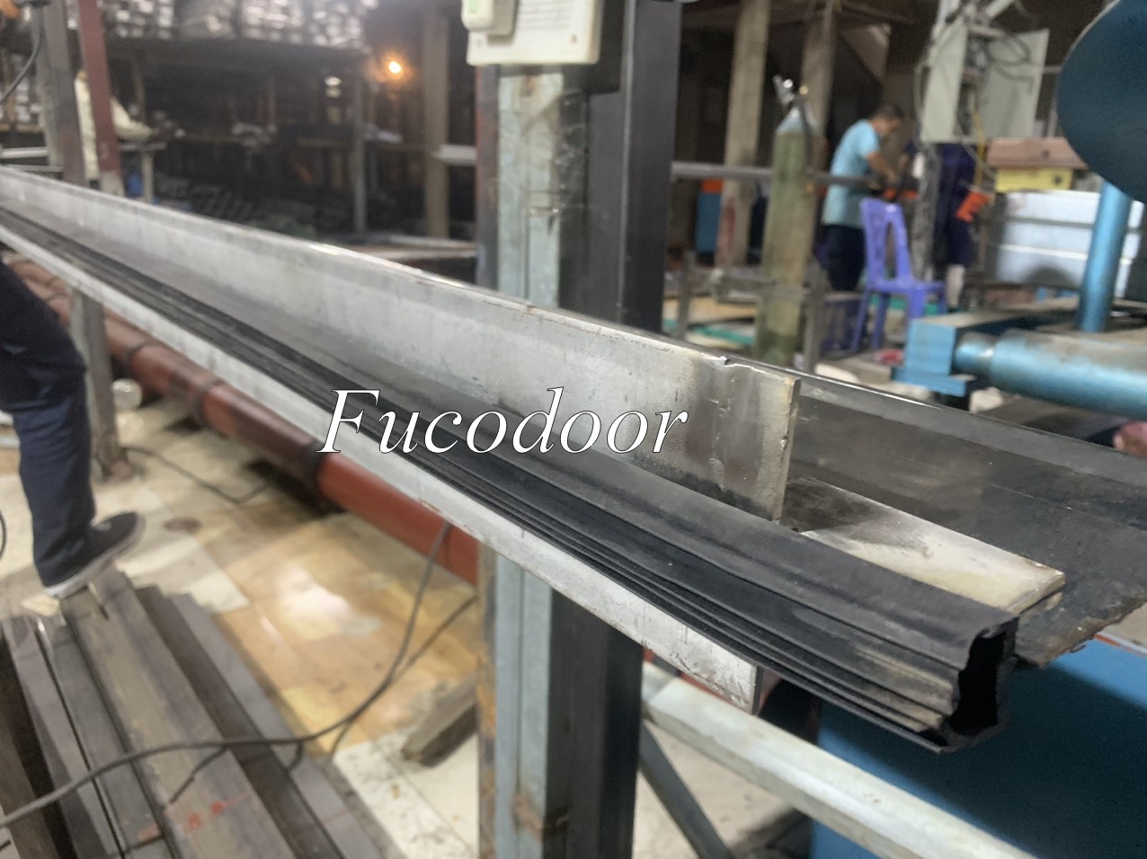 Cửa cuốn siêu trường INOX, ST100. Cửa cuốn siêu trường INOX