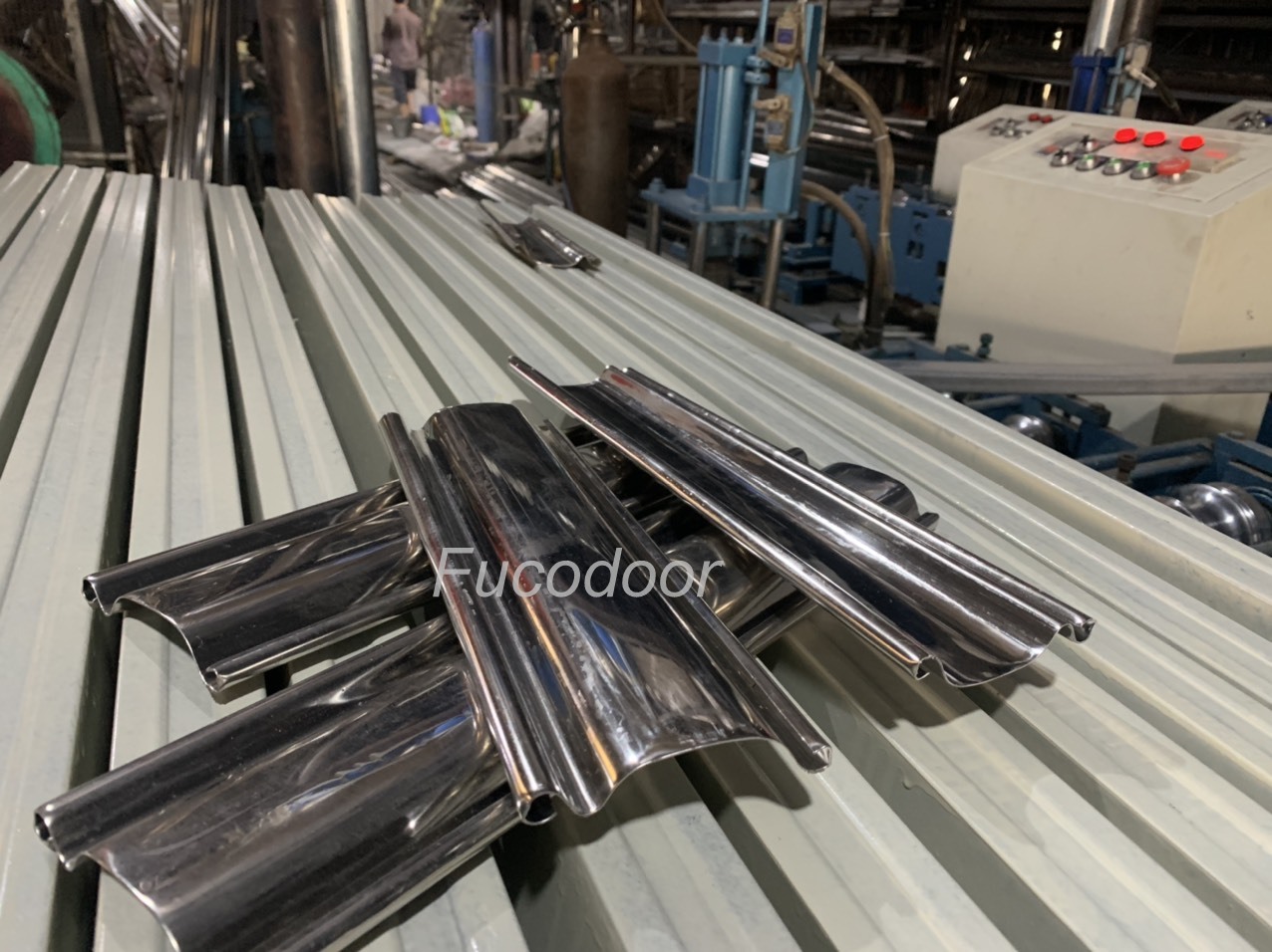 Báo giá cửa cuốn nhà xưởng, Báo giá cửa cuốn nhà xưởng