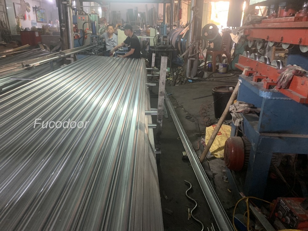 Cửa cuốn siêu trường sơn tĩnh điện, Cửa cuốn siêu trường inox, cửa cuốn siêu trường