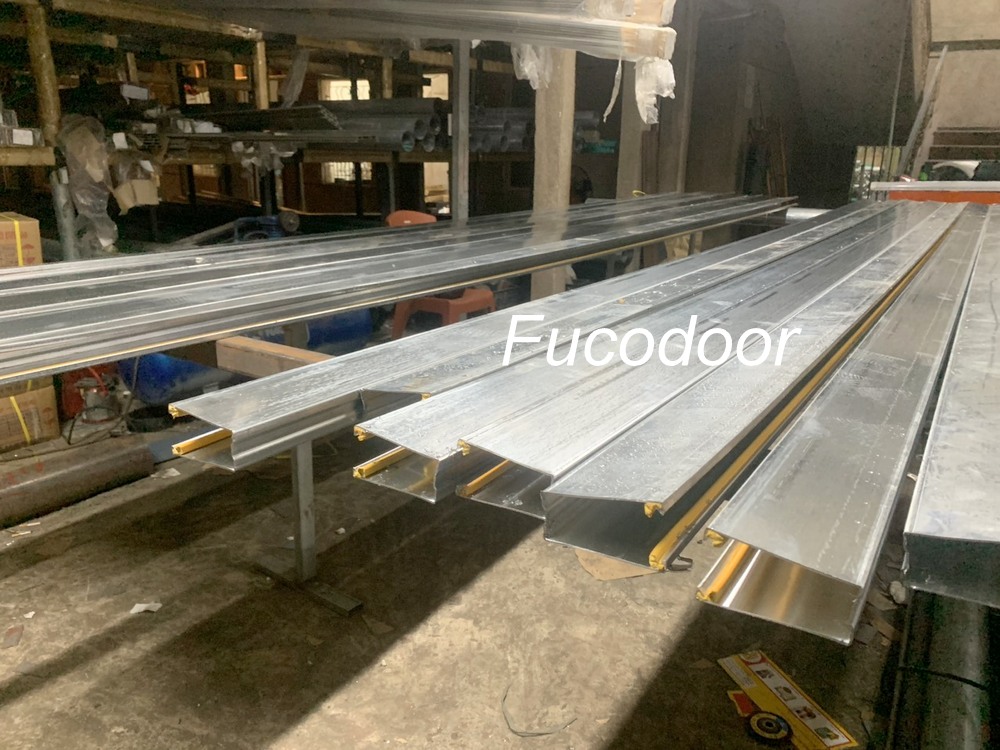 Cửa cuốn thép, Cửa cuốn siêu trường rộng 12 m, Cửa cuốn siêu trường tại Hải Phòng