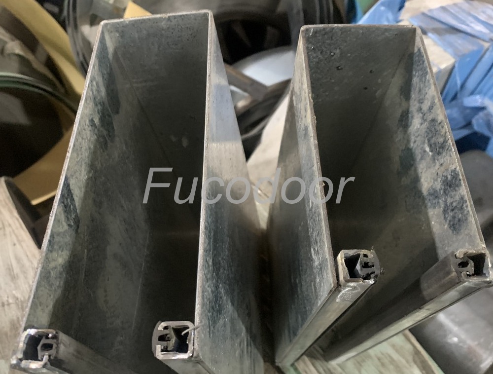 Cửa cuốn song ngang sơn tĩnh điện ống tròn phi 19 dầy 1.1ly, và ray 200mm