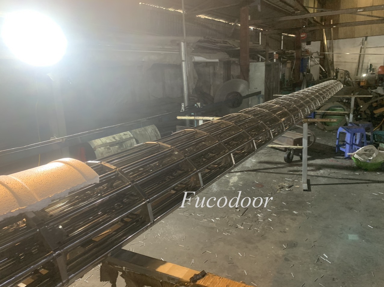 Báo giá cửa cuốn song ngang tại Hà Nội, song tròn phi 19, fucodoor