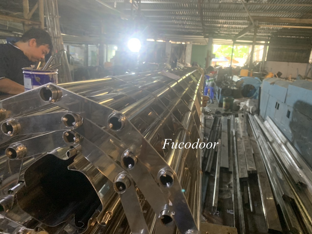 Cửa cuốn mắt võng, cửa cuốn mắt lưới, Báo giá cửa cuốn Song Ngang