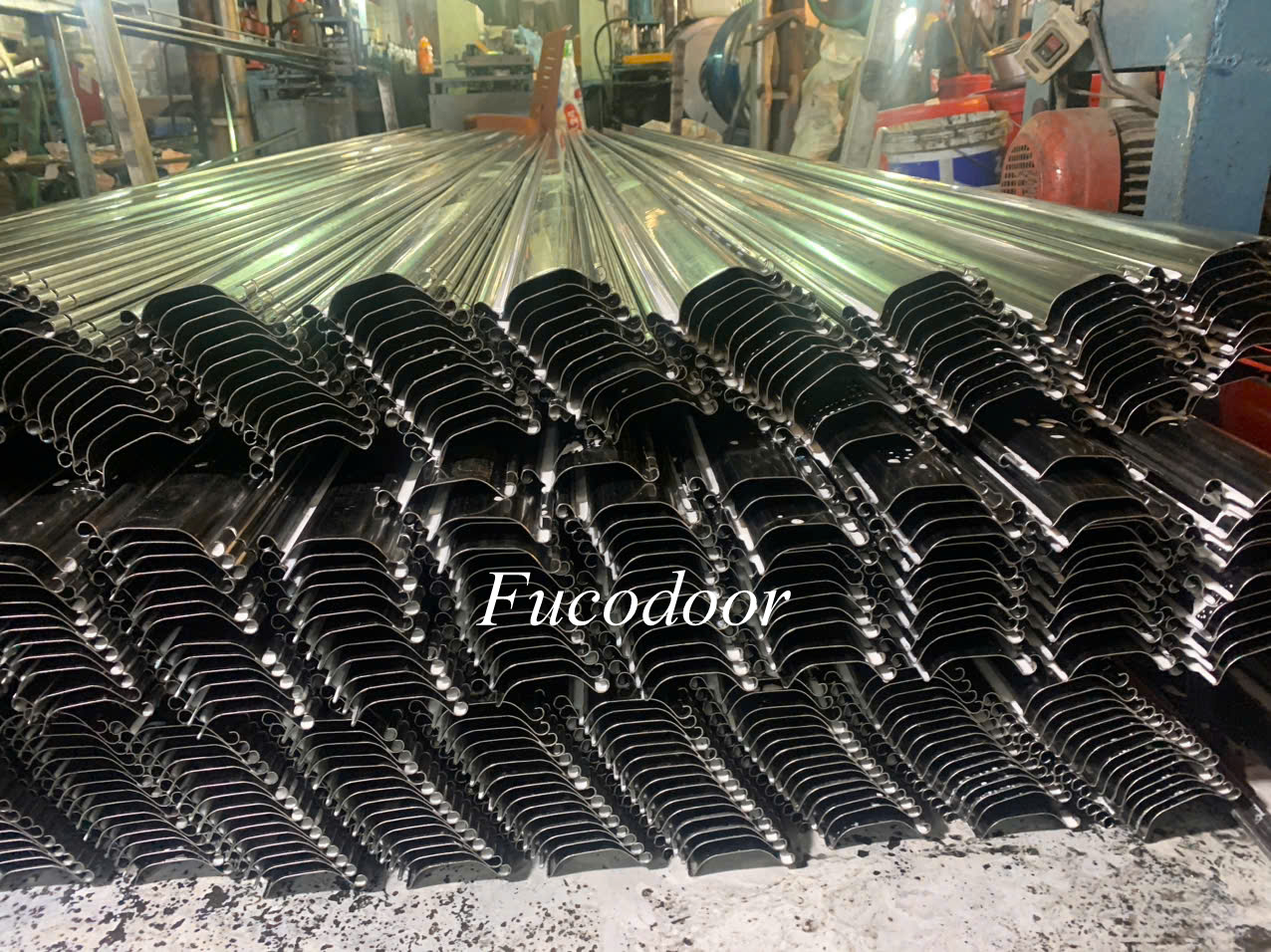 Cửa cuốn siêu trường, cửa cuốn nhà xưởng