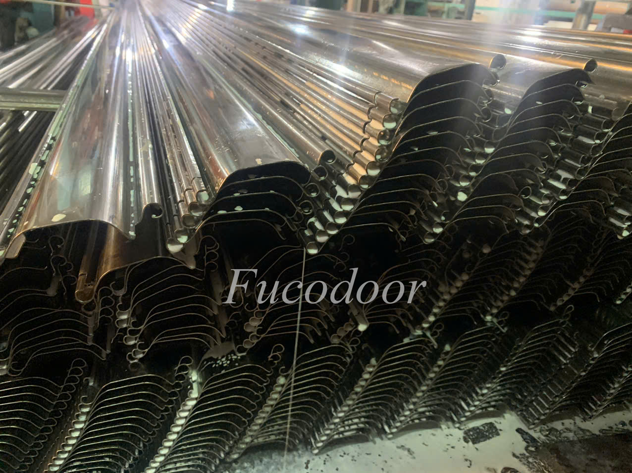 Cửa cuốn siêu trường, cửa cuốn nhà xưởng