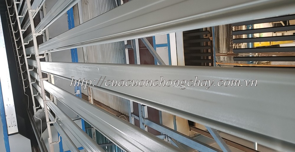 Cửa cuốn chống cháy 2 lớp 120 phút