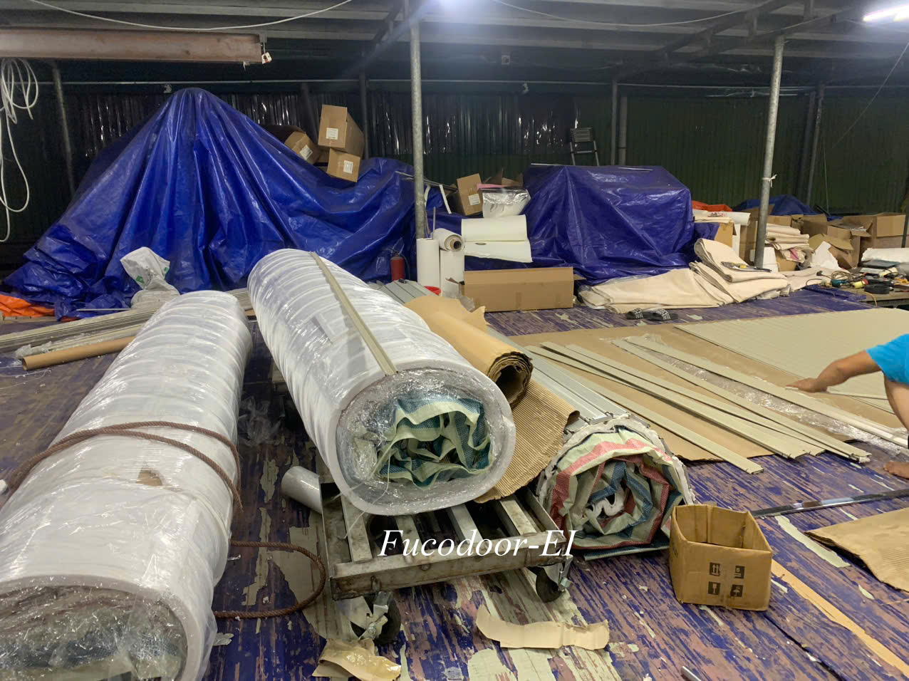 Cửa cuốn ngăn cháy, chống cháy EI 60 Phút, EI70, EI45, EI30, EI15