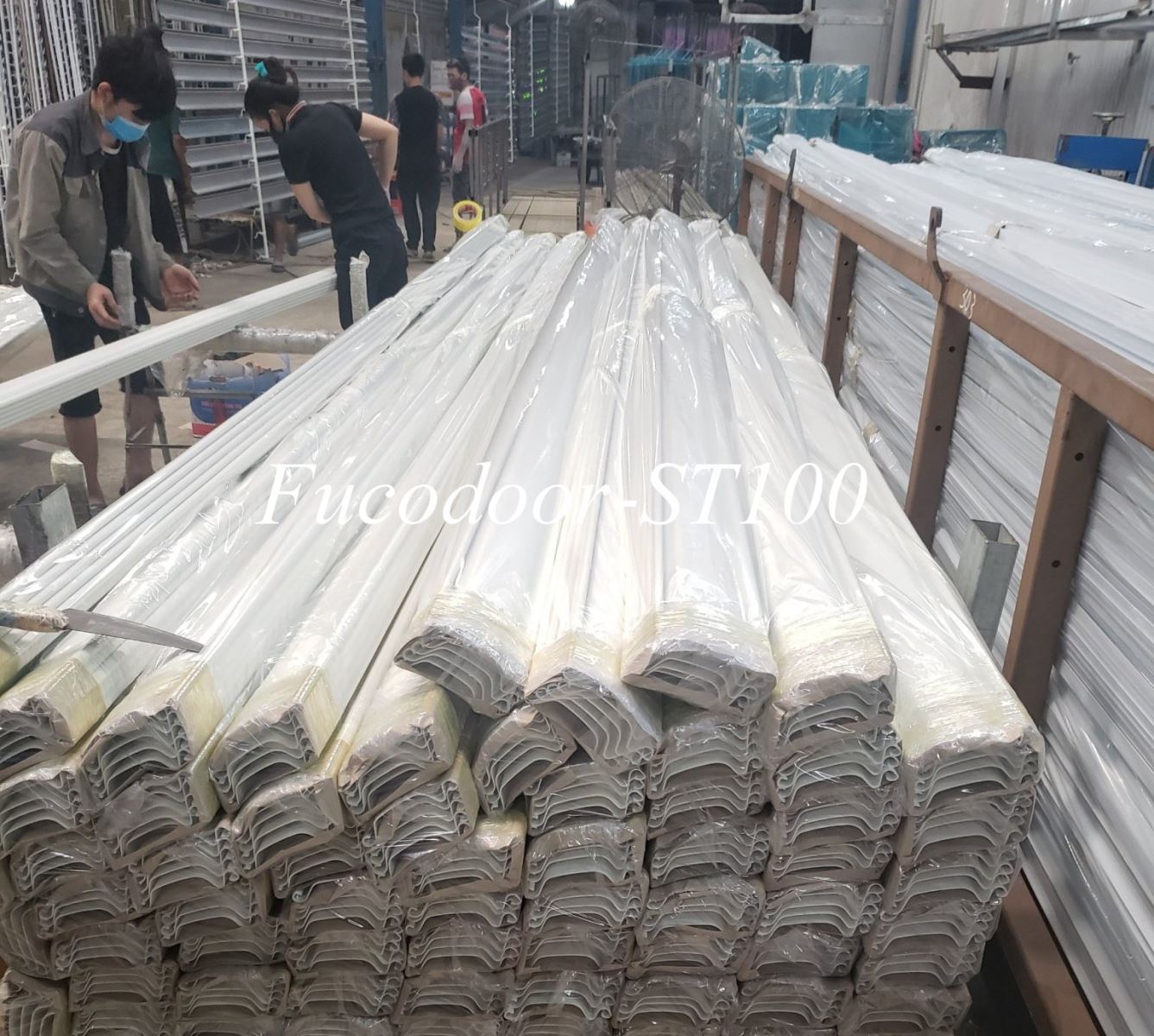 Cửa cuốn siêu trường ST100 tại Thái Bình