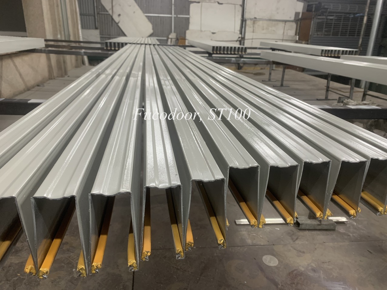 Cửa cuốn siêu trường nhà xưởng tại Bắc Ninh