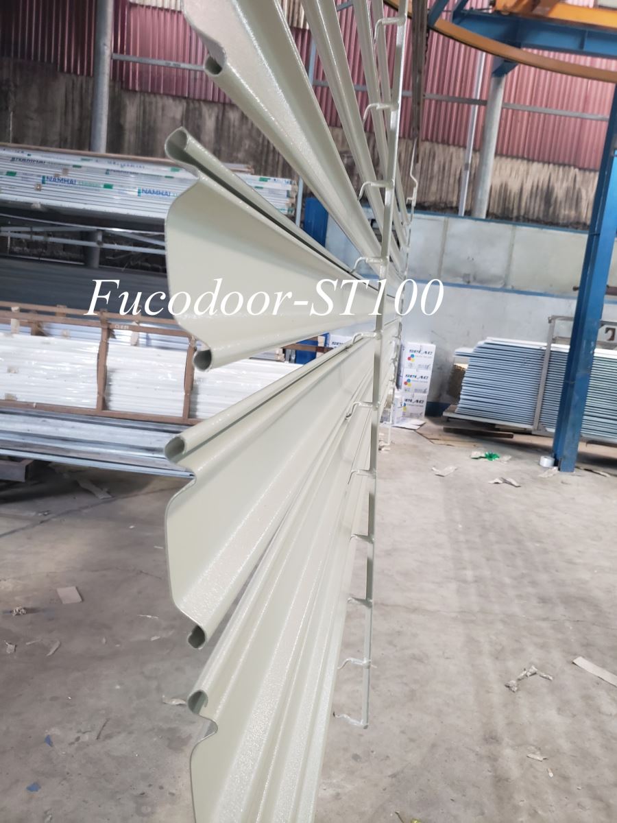 Cửa cuốn siêu trường ST100 tại Bắc Giang