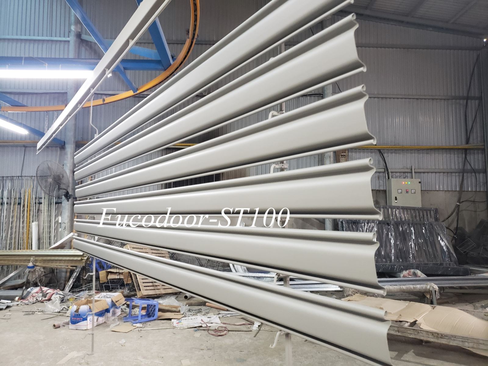 Cửa cuốn siêu trường ST100 tại Bắc Ninh