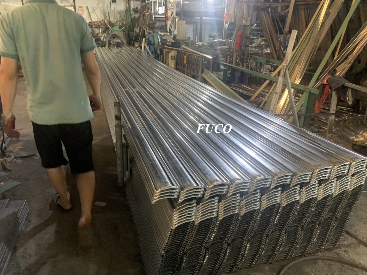 Cửa cuốn siêu trường nhà xưởng tại Khánh Hòa