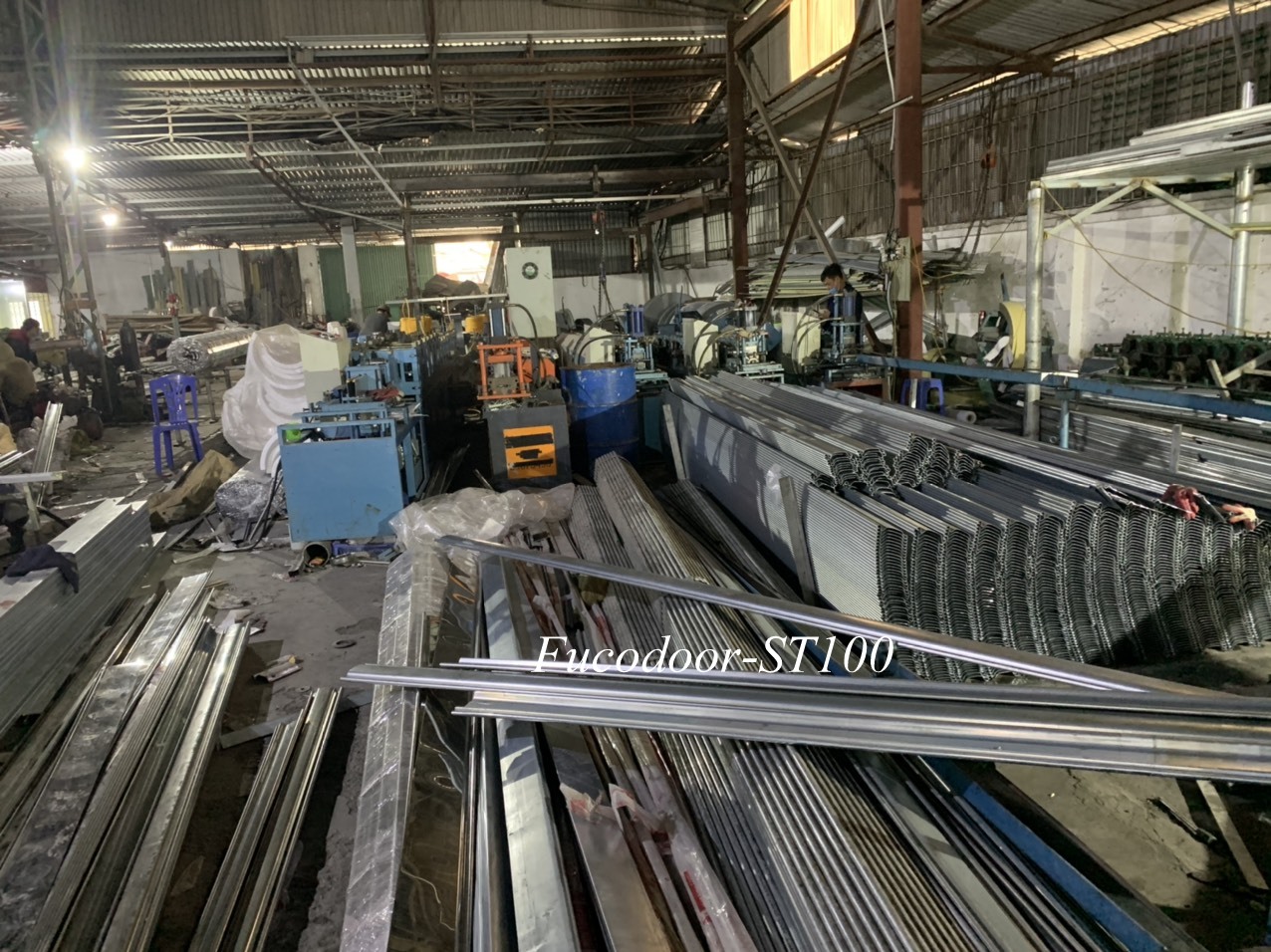 Cửa cuốn siêu trường nhà xưởng tại Thừa Thiên Huế