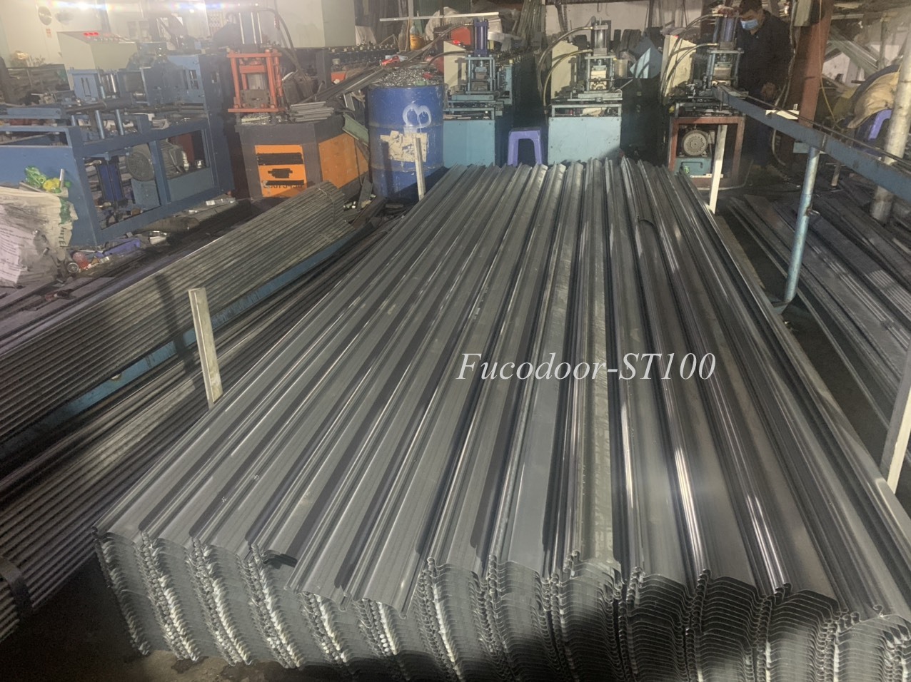 Cửa cuốn siêu trường nhà xưởng tại Lai Châu