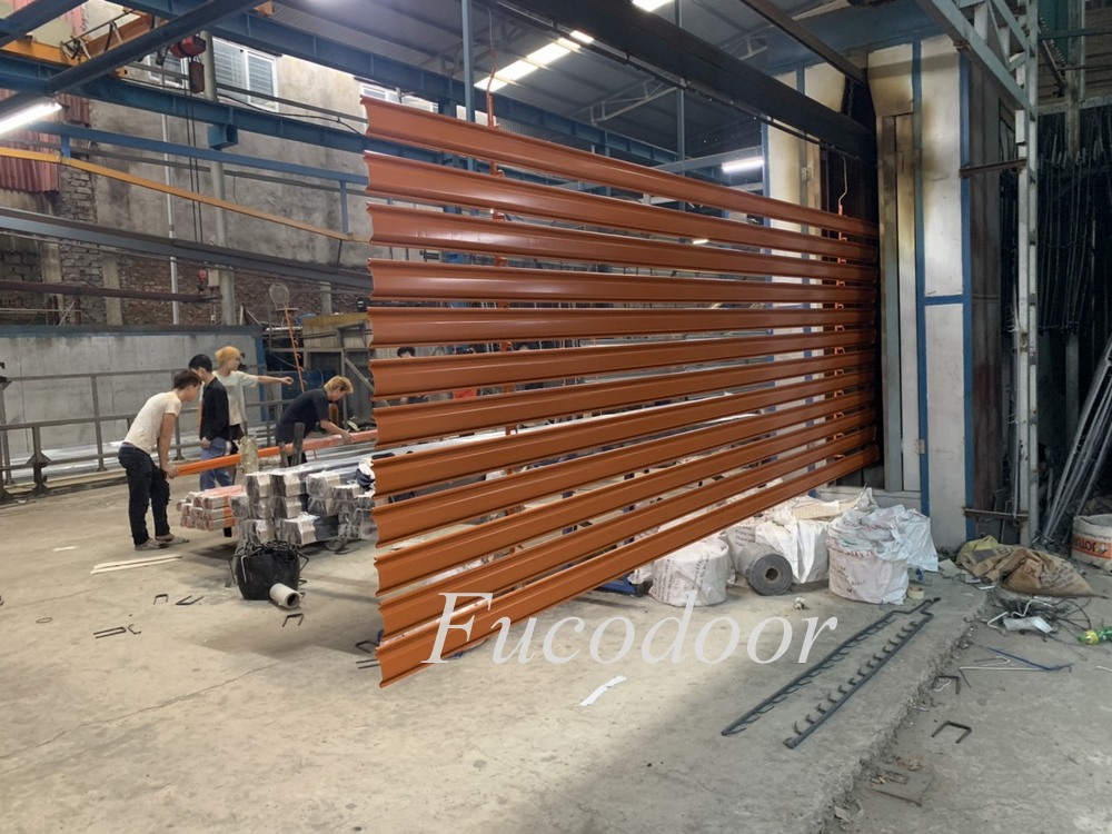 Cửa cuốn siêu trường nhà xưởng tại Quảng Ngãi