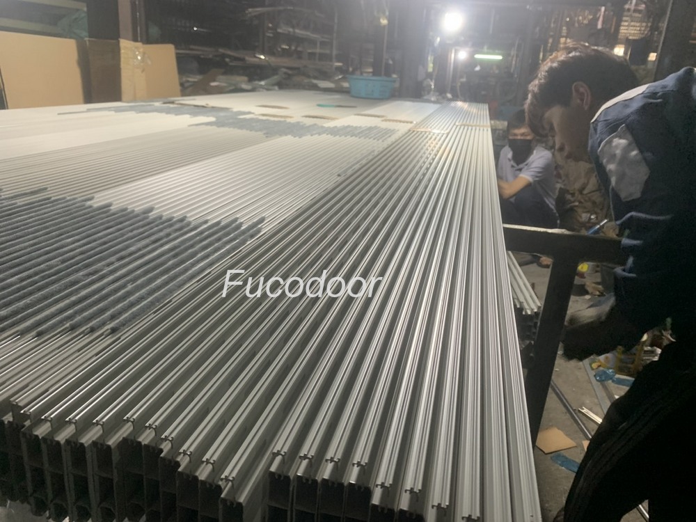Cửa cuốn khe thoáng, cửa cuốn công nghệ Đức