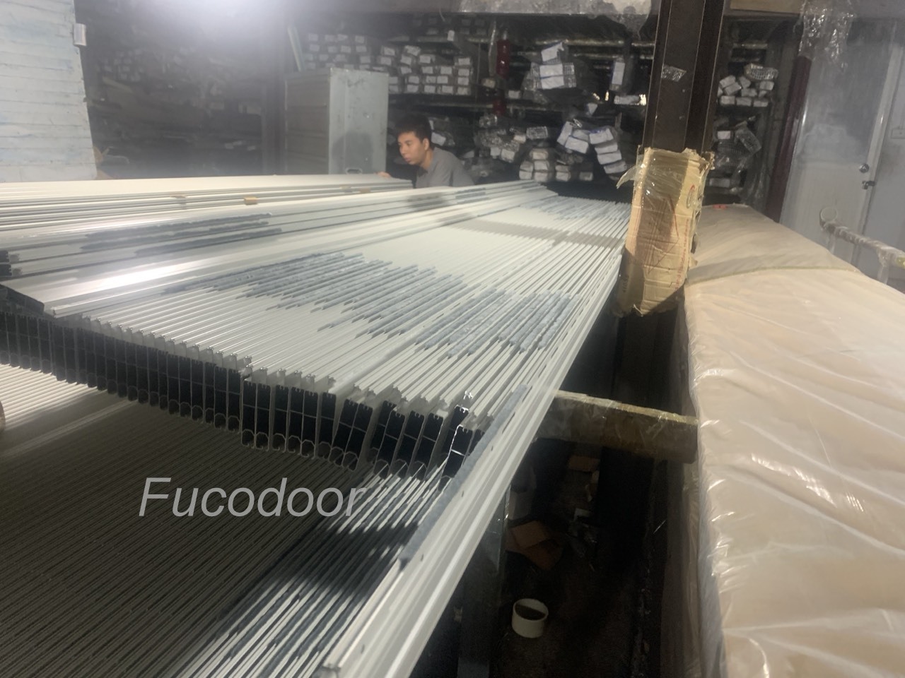 Cửa cuốn Đức Fucodoor F68 giá rẻ