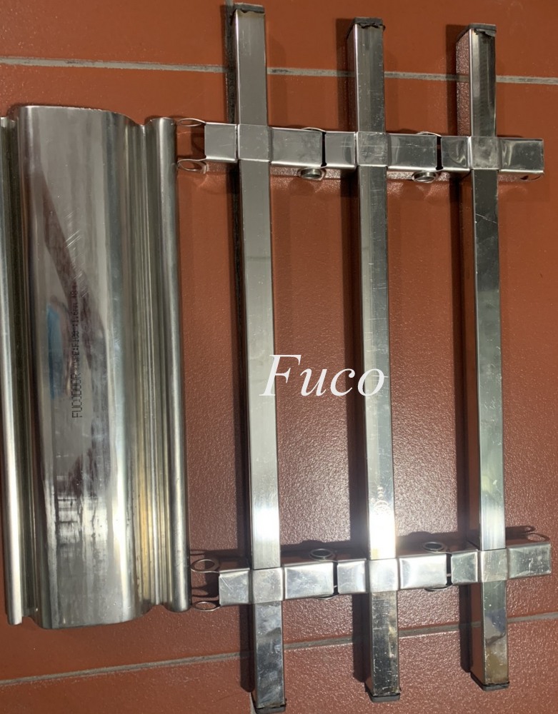 Cửa cuốn song ngang hộp 20x20, INOX 201 và INOX 304