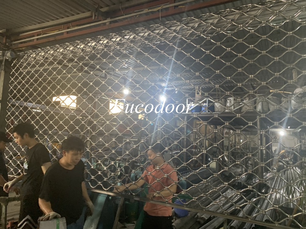 Cửa cuốn Mắt Võng tại Quảng Ninh, Giá Cửa cuốn Mắt Võng tại Quảng Ninh