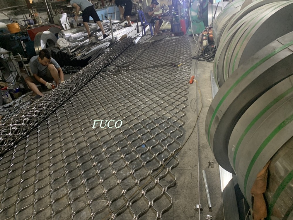 Cửa cuốn Mắt lưới inox Fuco, Cửa cuốn Mắt lưới inox Fucodoor, Cửa cuốn Mắt lưới Fucodoor