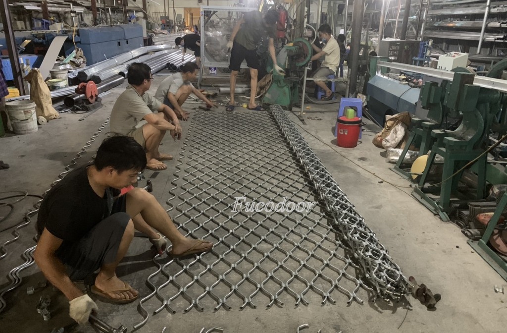 Cửa cuốn Mắt Võng tại  Đà Nẵng