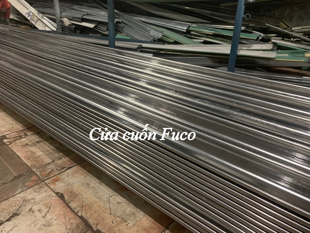 cửa cuốn siêu trường nhà xưởng tại hà tĩnh, giá cửa cuốn famosa