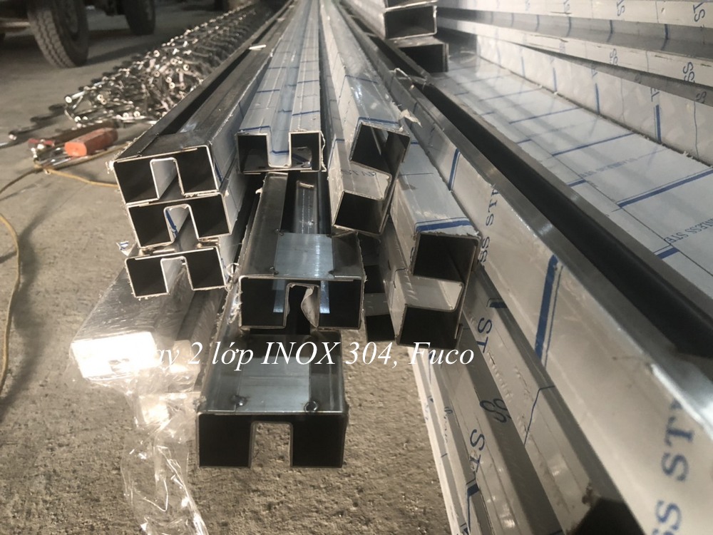 Cửa cuốn siêu trường ST85
