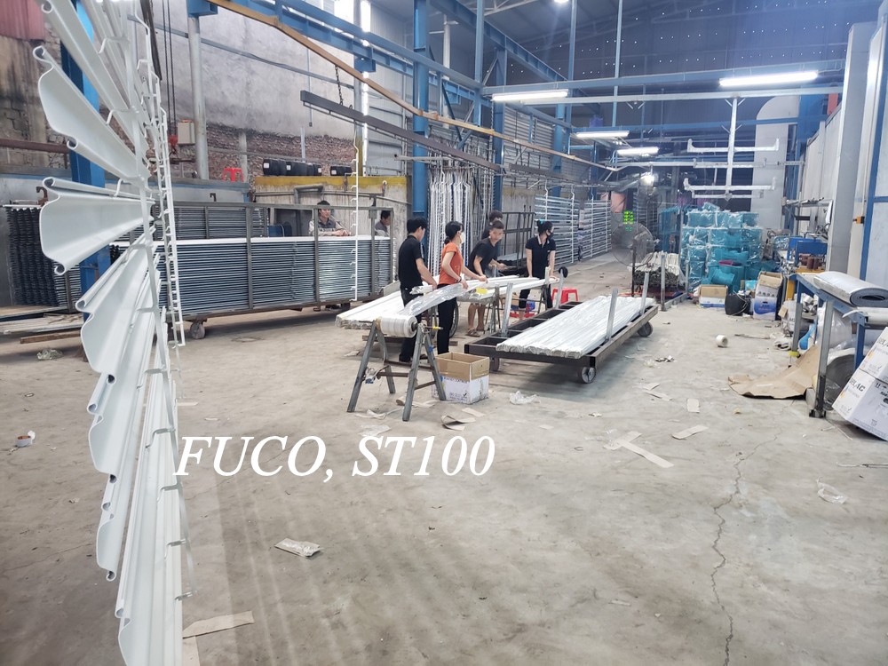 Cửa cuốn siêu trường ST100