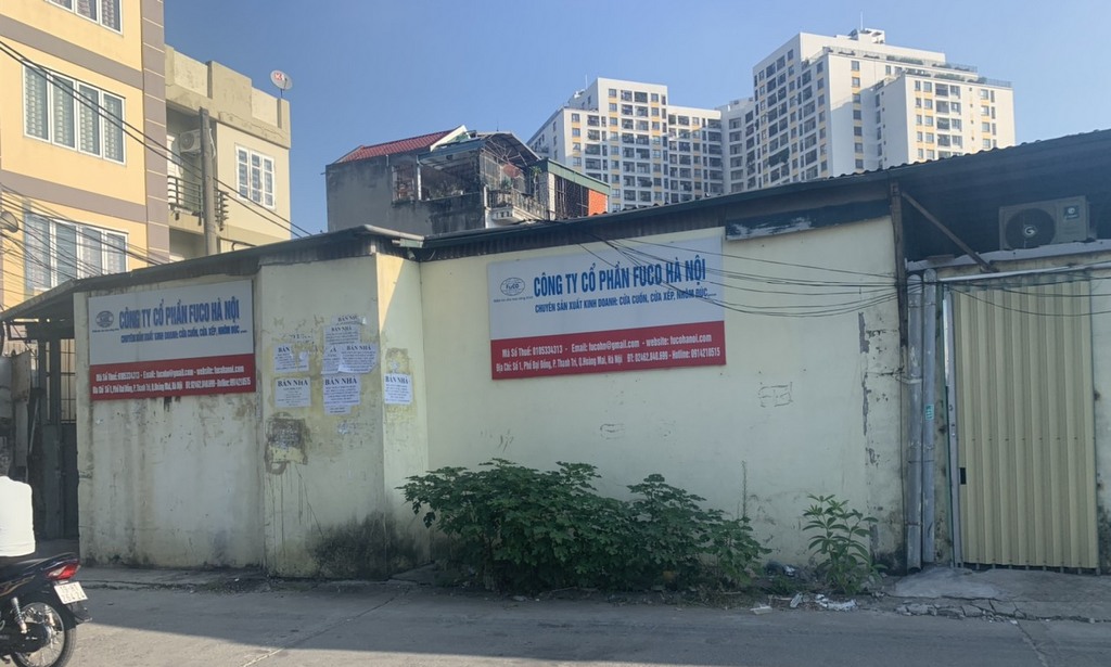 cửa xếp đài loan nan chéo rỗng,  cửa xếp đài loan nan chéo đặc