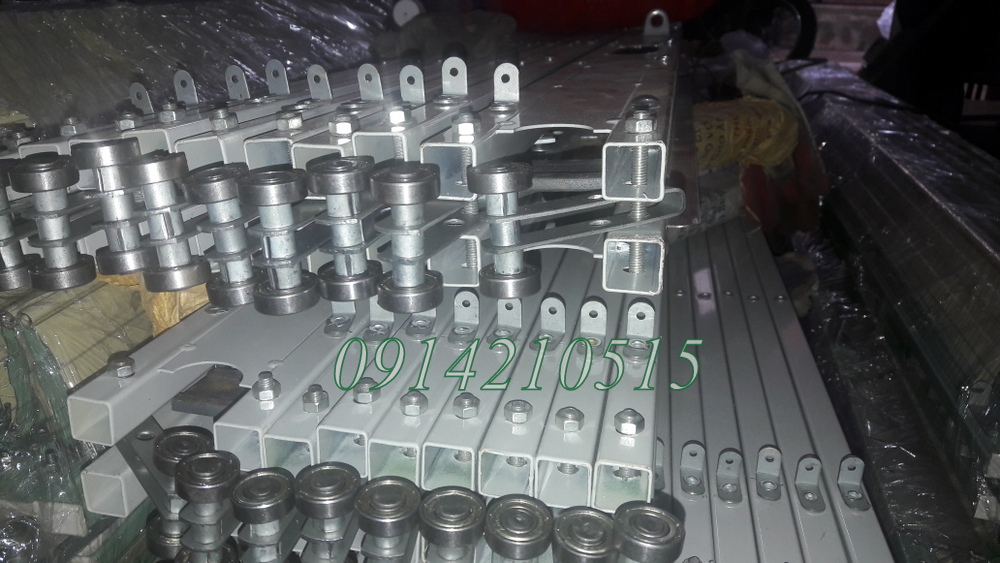 giá cửa xếp hộp kẽm