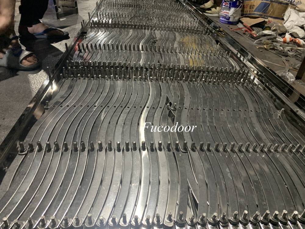 Cửa xếp INOX Hộp 304